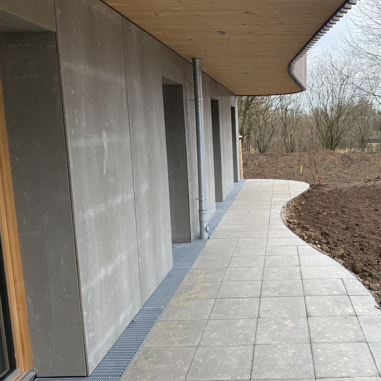 WDVS und Holzfassaden Belüftungsrinne